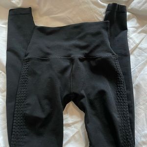 Alphalete halo leggings